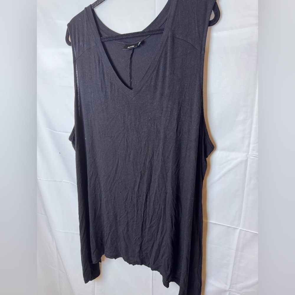 Apt. 9 Black Sleeveless Long Swing Tank Size 2X - Picture 2 of 8
